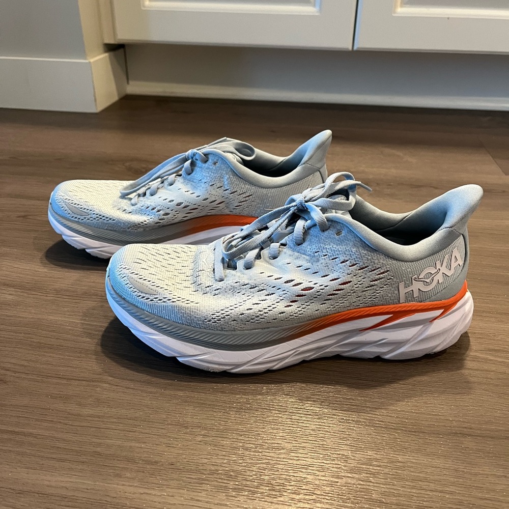 Hoka Clifton 8